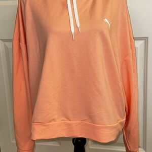 NWT PUMA women’s hoodie XXL